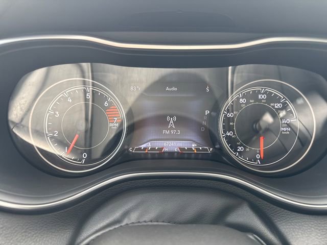 Used 2019 Jeep Cherokee Limited FWD image 6