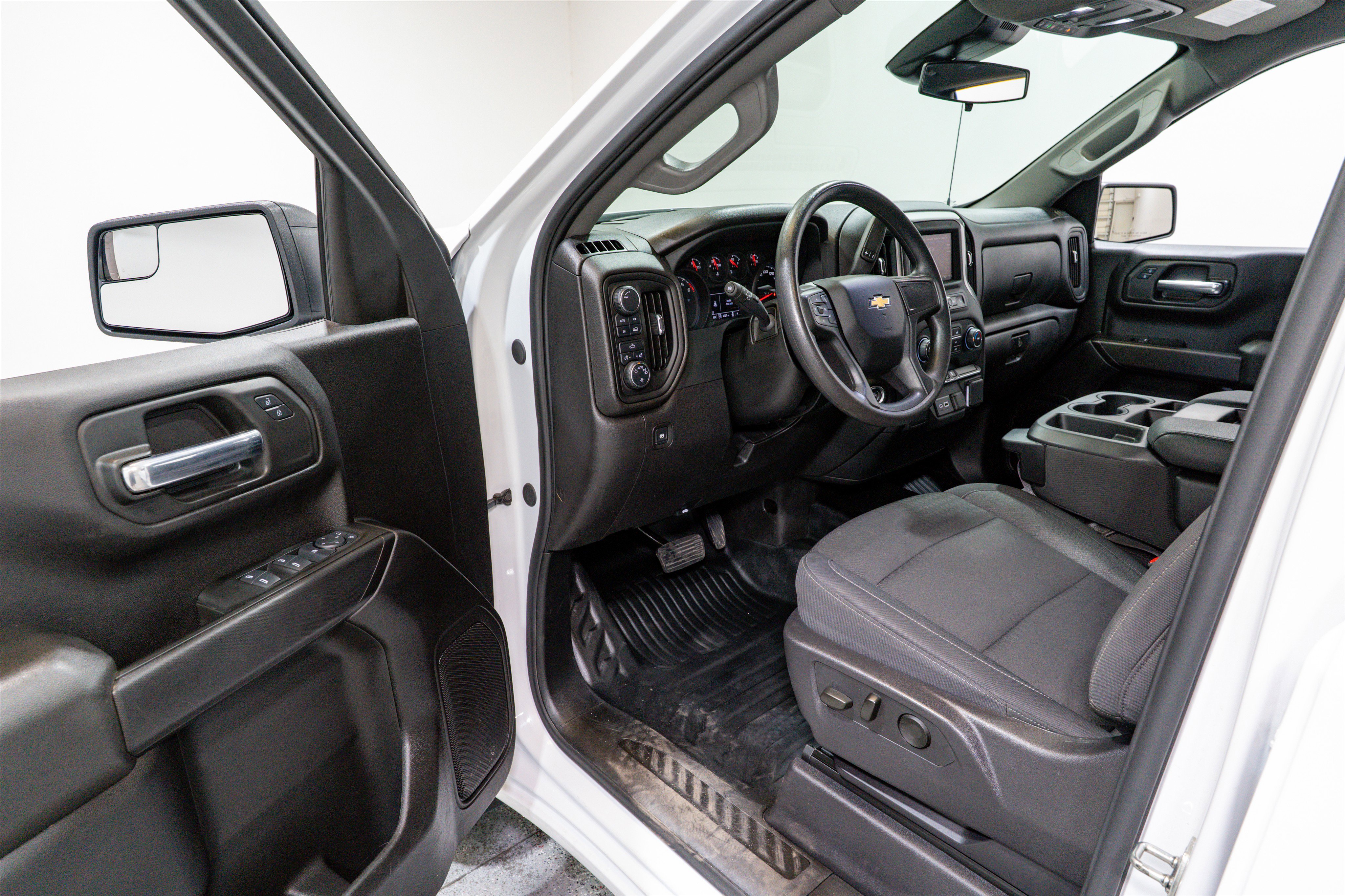 Used 2024 Chevrolet Silverado 1500 W/T image 13