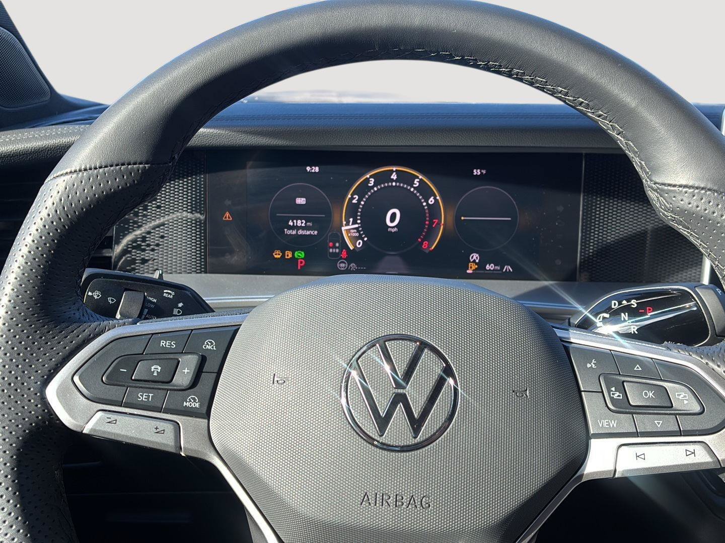 Used 2026 Volkswagen Tiguan SE R-Line AWD/4WD image 23