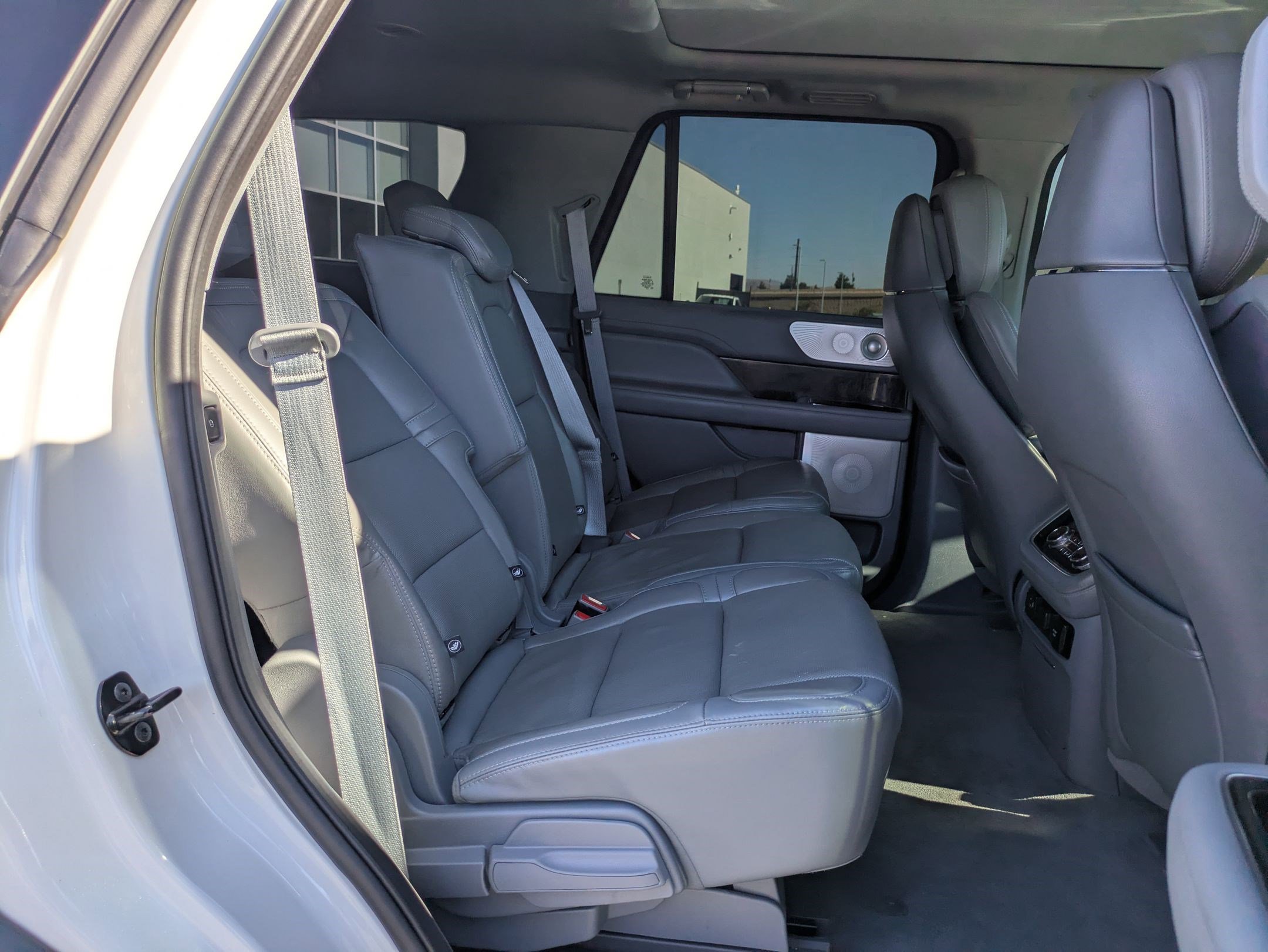 Used 2021 Lincoln Navigator Reserve image 30