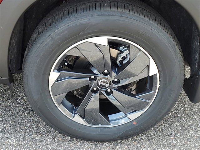 New 2026 Nissan Rogue SV image 29