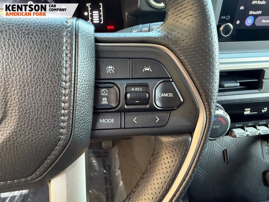 Used 2025 Toyota 4Runner SR5 image 19