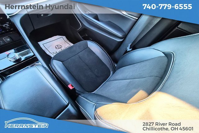 Used 2022 Jeep Grand Cherokee Altitude image 15