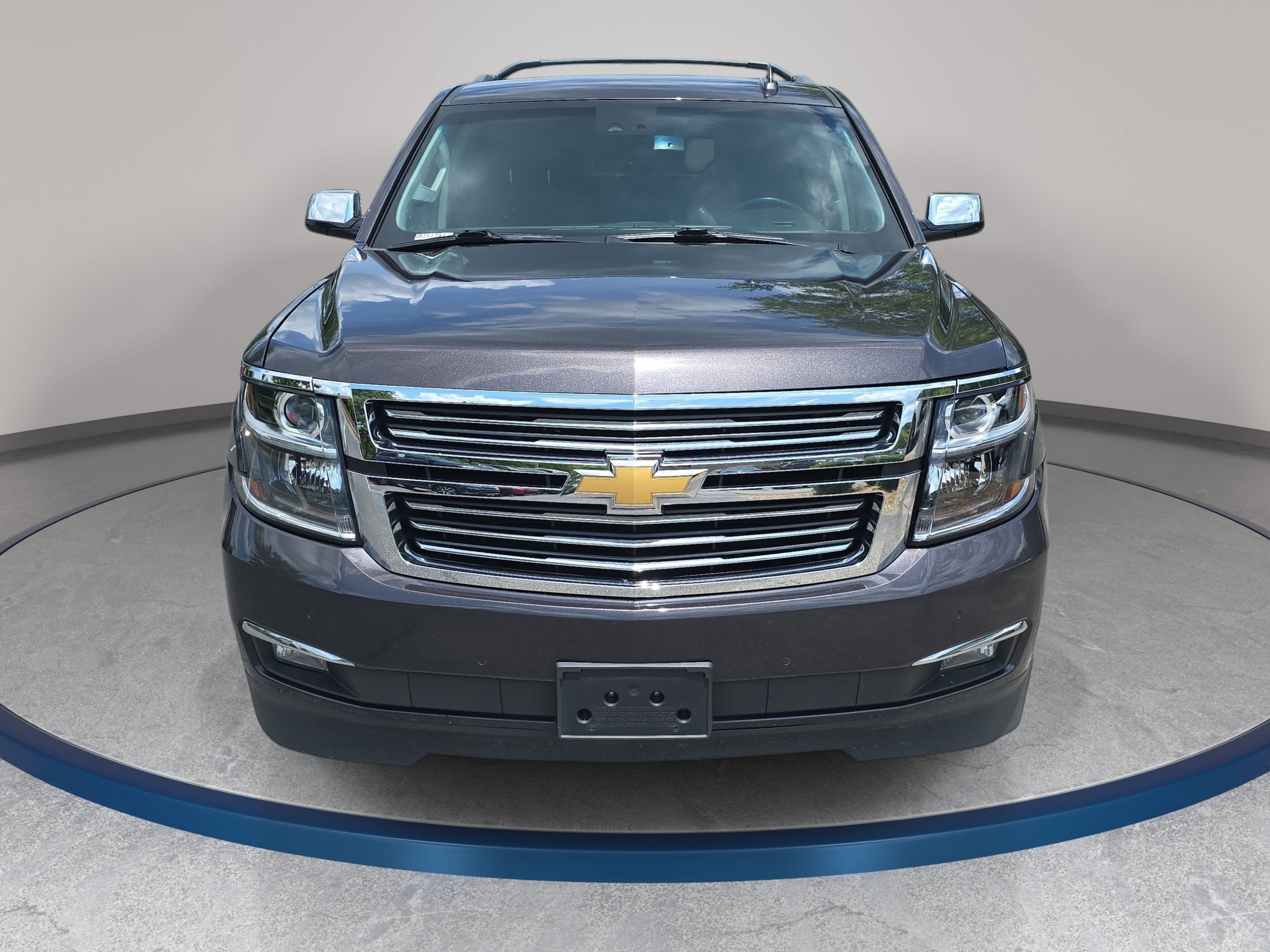 Used 2018 Chevrolet Tahoe Premier AWD/4WD image 2