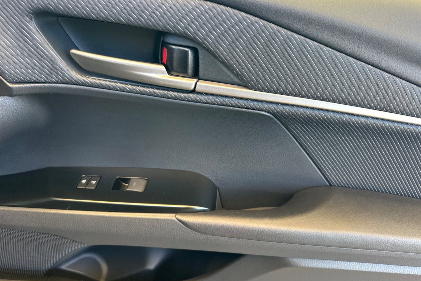 New 2026 Toyota Camry SE w/ Convenience Package FWD image 19