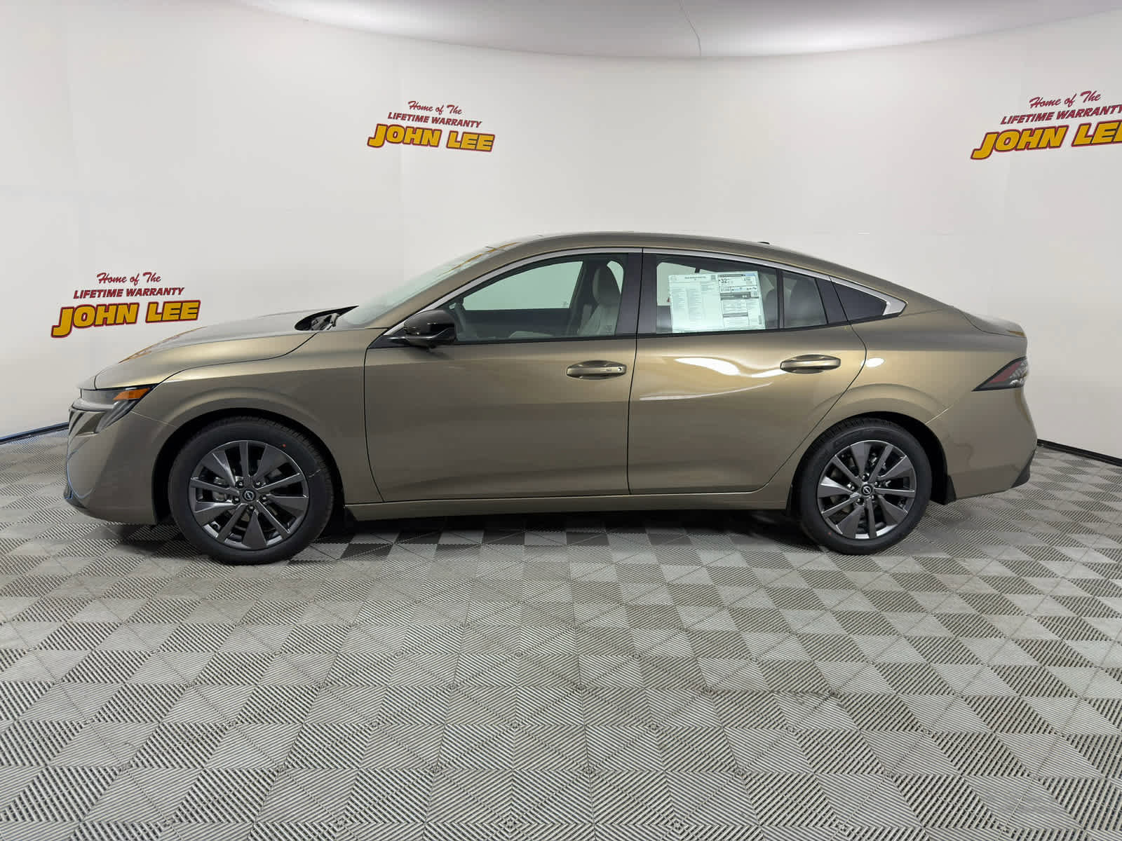 New 2026 Nissan Sentra SL w/ Floor Mat Package image 2