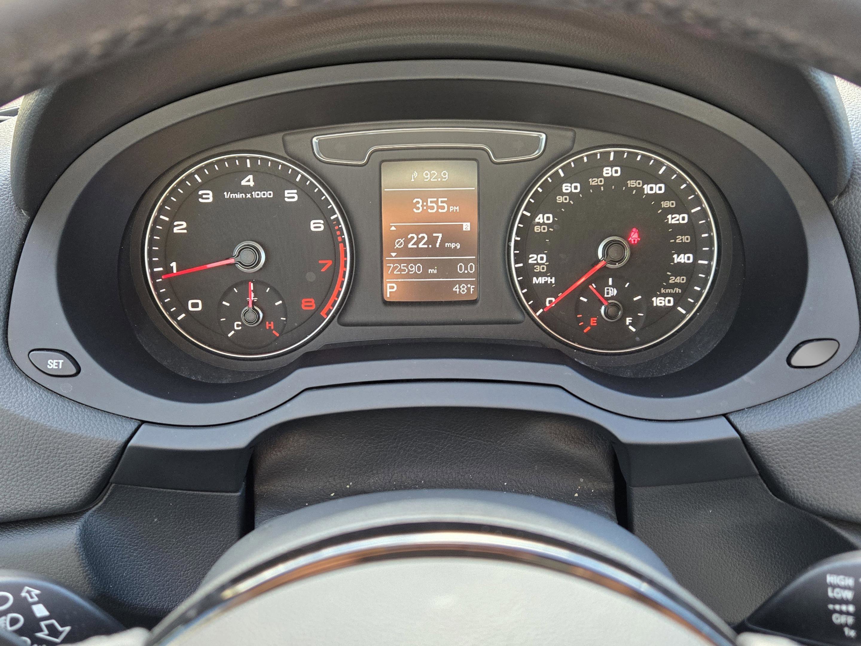 Used 2018 Audi Q3 2.0T Premium w/ Convenience Package image 29