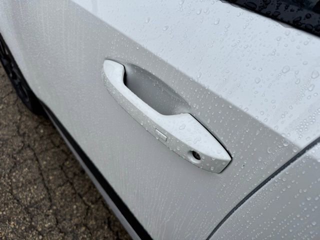 New 2026 Nissan Kicks SV w/ SV Premium Package image 9