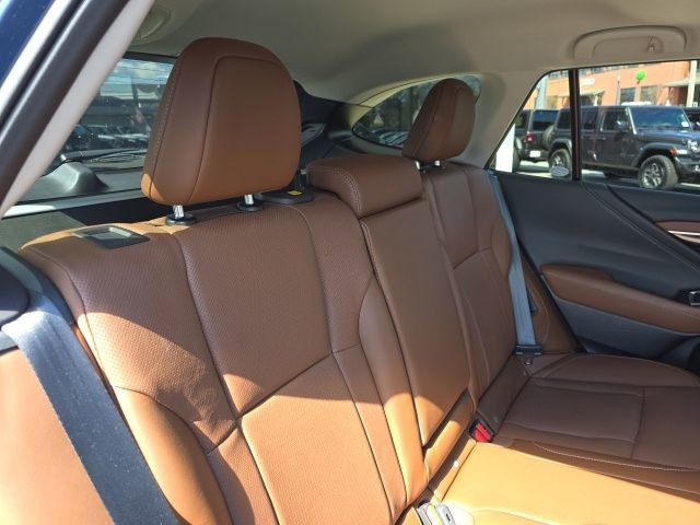 Used 2023 Subaru Outback Touring XT AWD/4WD image 40