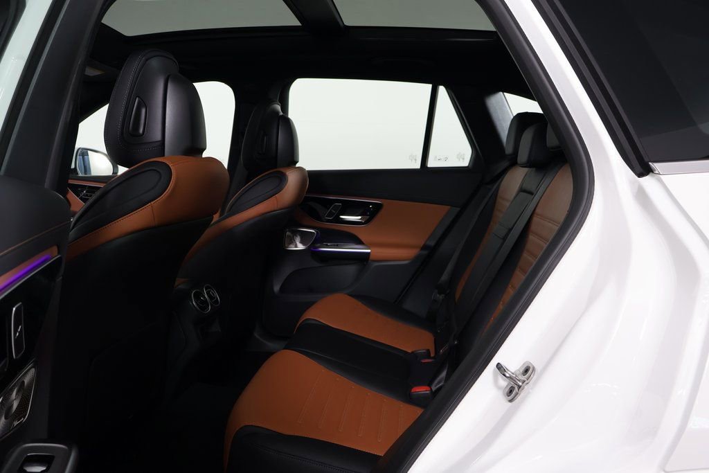 New 2026 Mercedes-Benz GLC 43 AMG 4MATIC image 6