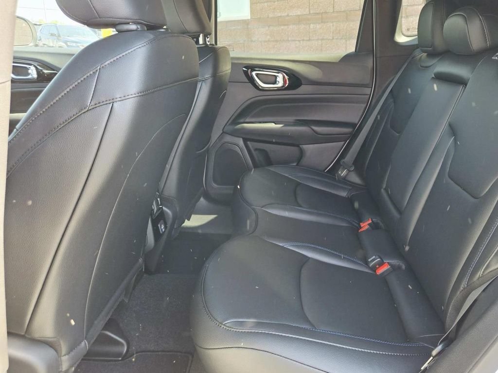 New 2026 Jeep Compass Limited AWD/4WD image 14
