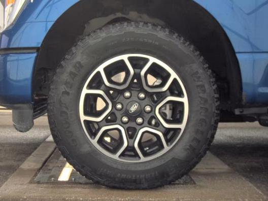 Used 2022 Ford F150 XLT w/ Equipment Group 302A High image 6