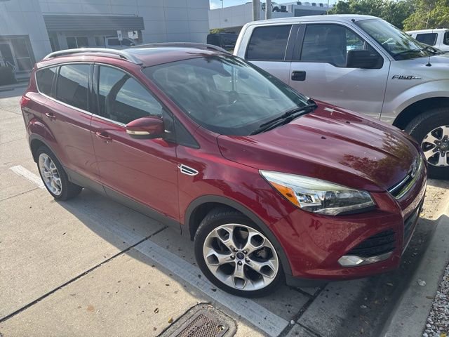 Used 2016 Ford Escape Titanium w/ Equipment Group 301A FWD image 2