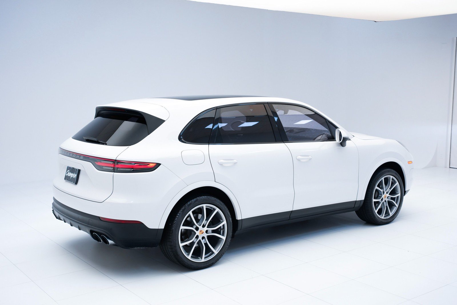 Certified 2020 Porsche Cayenne AWD/4WD image 9