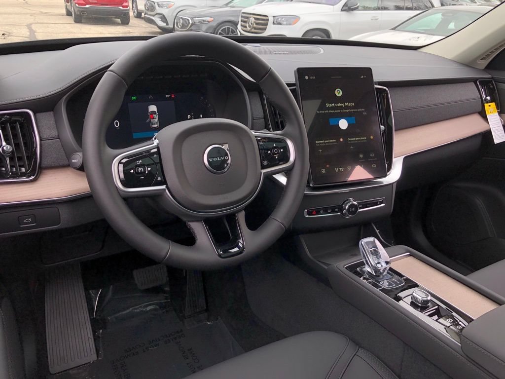 New 2026 Volvo XC90 B6 Plus w/ Protection Package Premier AWD/4WD image 9