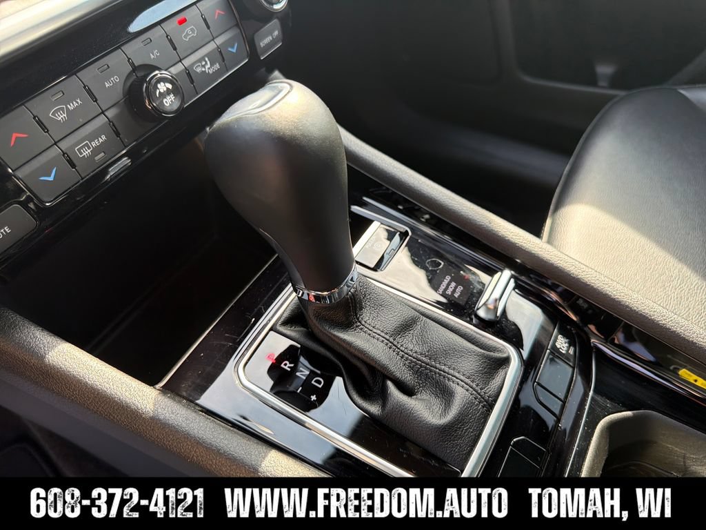 Used 2025 Jeep Compass Limited AWD/4WD image 22