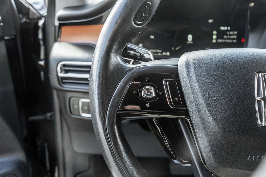 Used 2022 Lincoln Corsair Reserve image 24