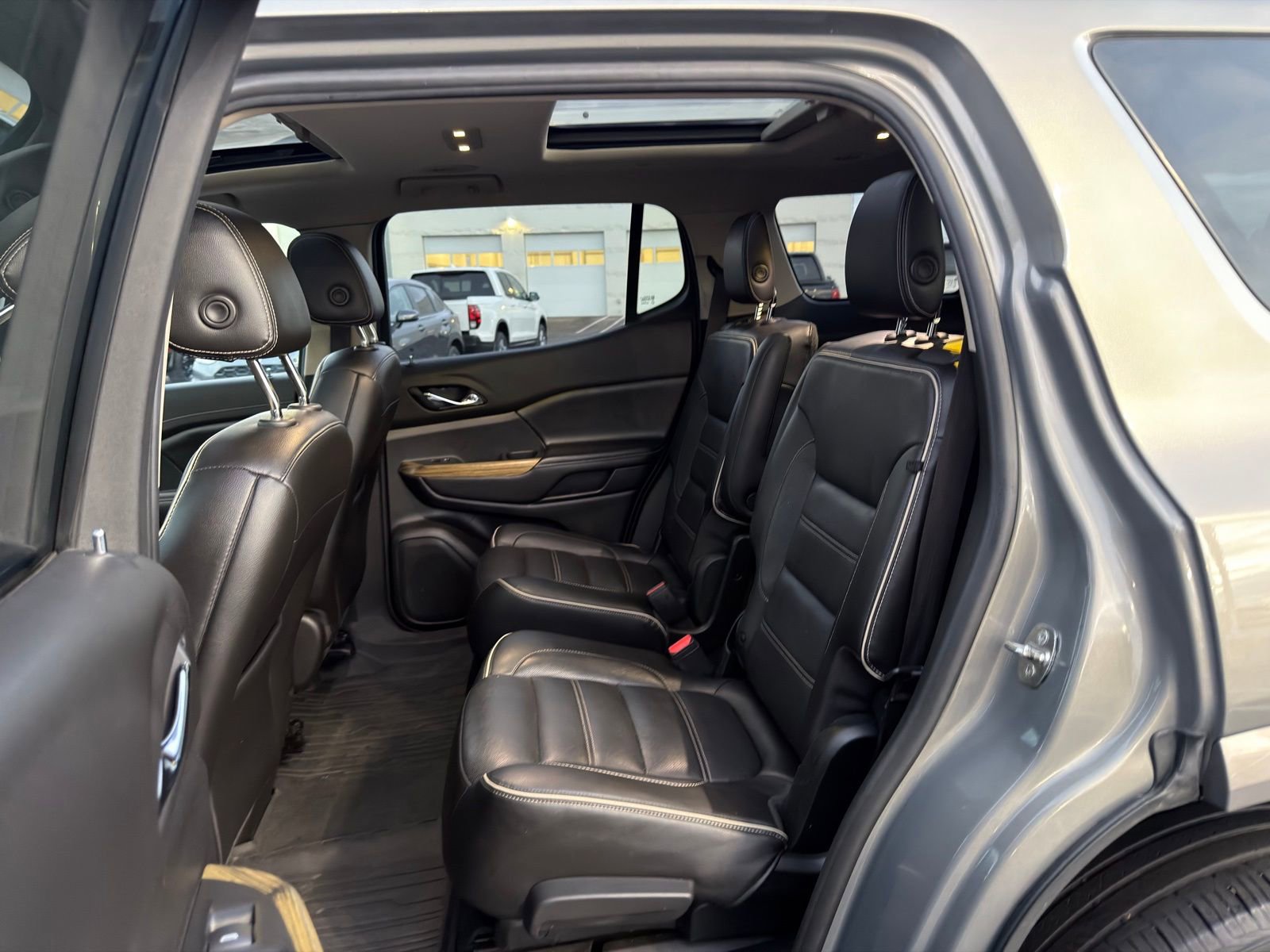 Used 2019 GMC Acadia Denali w/ Technology Package image 29