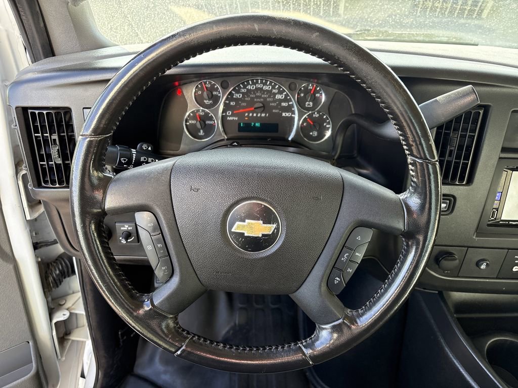 Used 2020 Chevrolet Express 3500 w/ Driver Convenience Package image 10