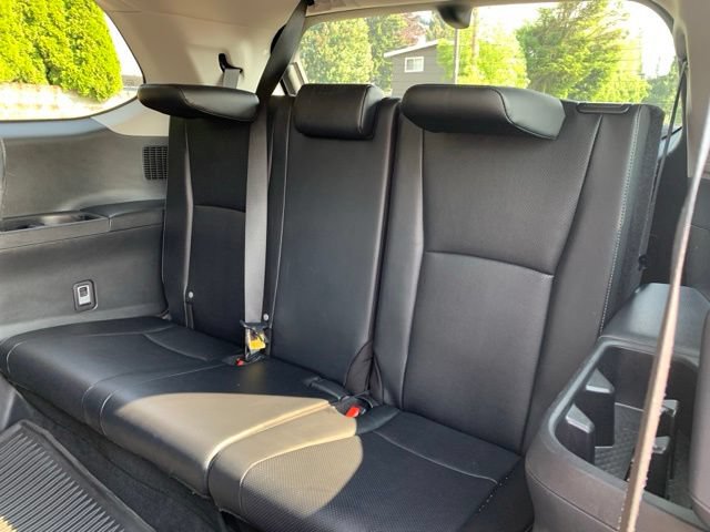 Used 2024 Toyota Grand Highlander AWD image 18