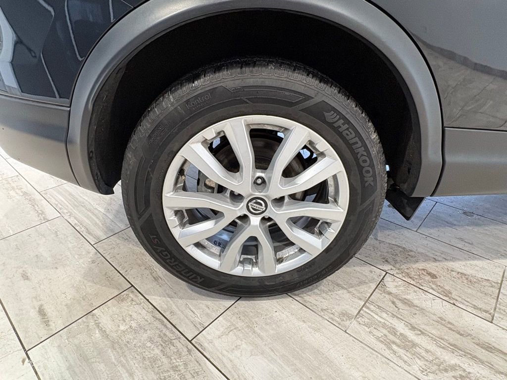 Used 2022 Nissan Rogue Sport S FWD image 30