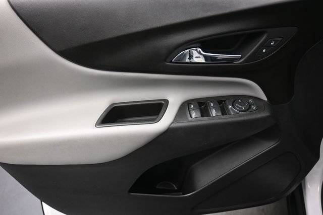 Used 2021 Chevrolet Equinox LS w/ LS Convenience Package FWD image 7