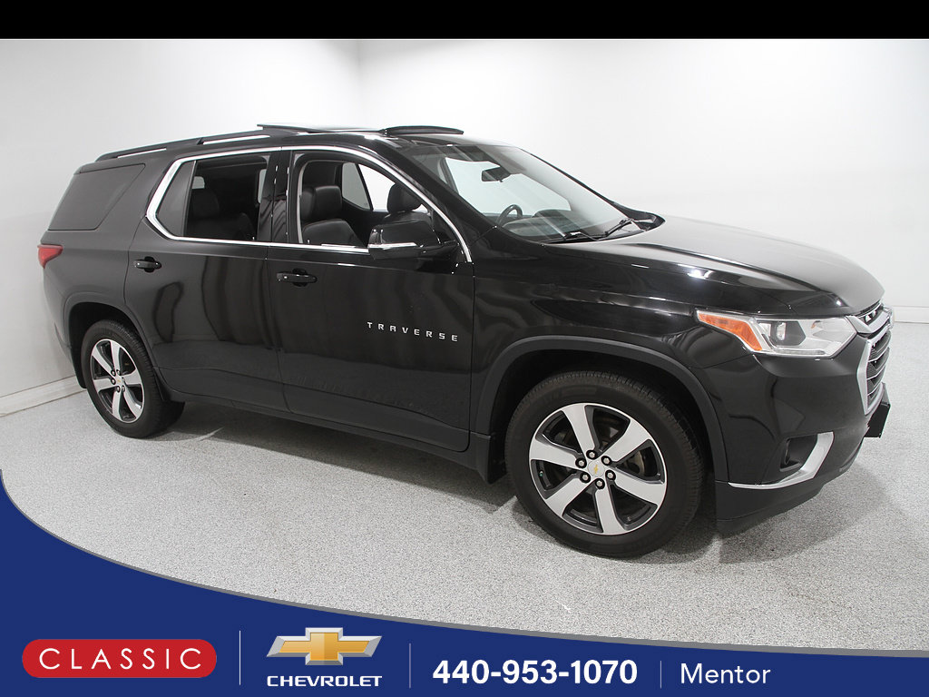 Certified 2019 Chevrolet Traverse LT w/ LT Premium Package AWD/4WD image 1