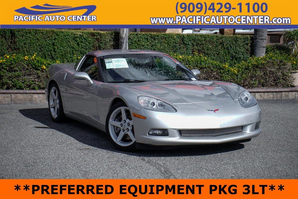 Used 2006 Chevrolet Corvette Coupe w/ Preferred Equipment Group image 1