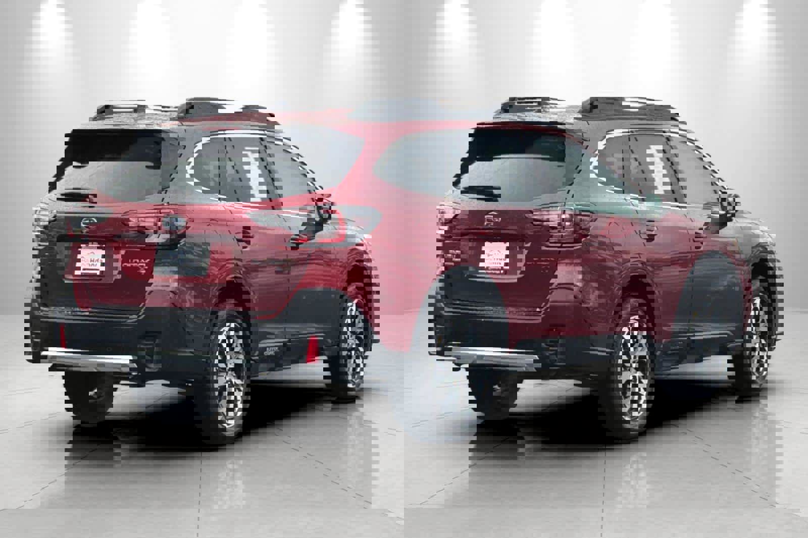 Used 2021 Subaru Outback Limited XT image 2