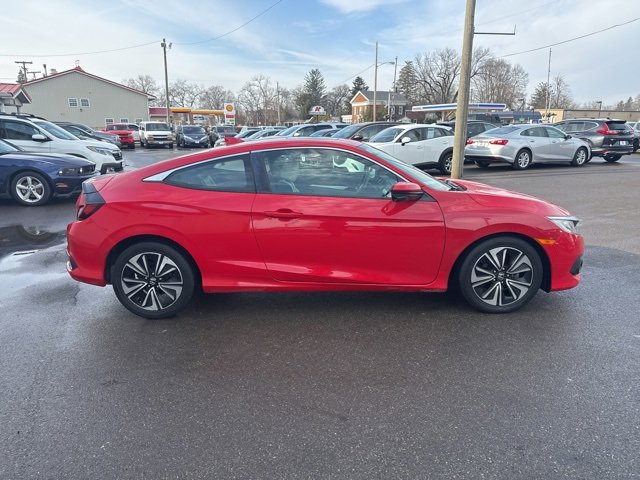 Used 2017 Honda Civic EX-T image 2
