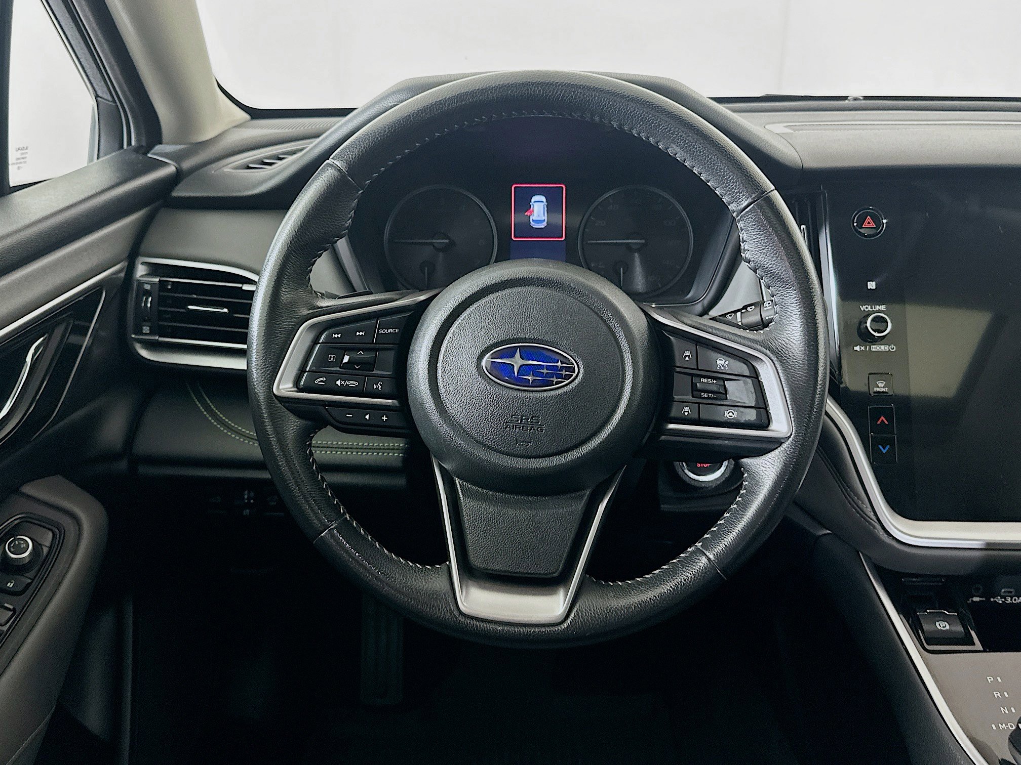 Used 2023 Subaru Outback Onyx Edition image 18