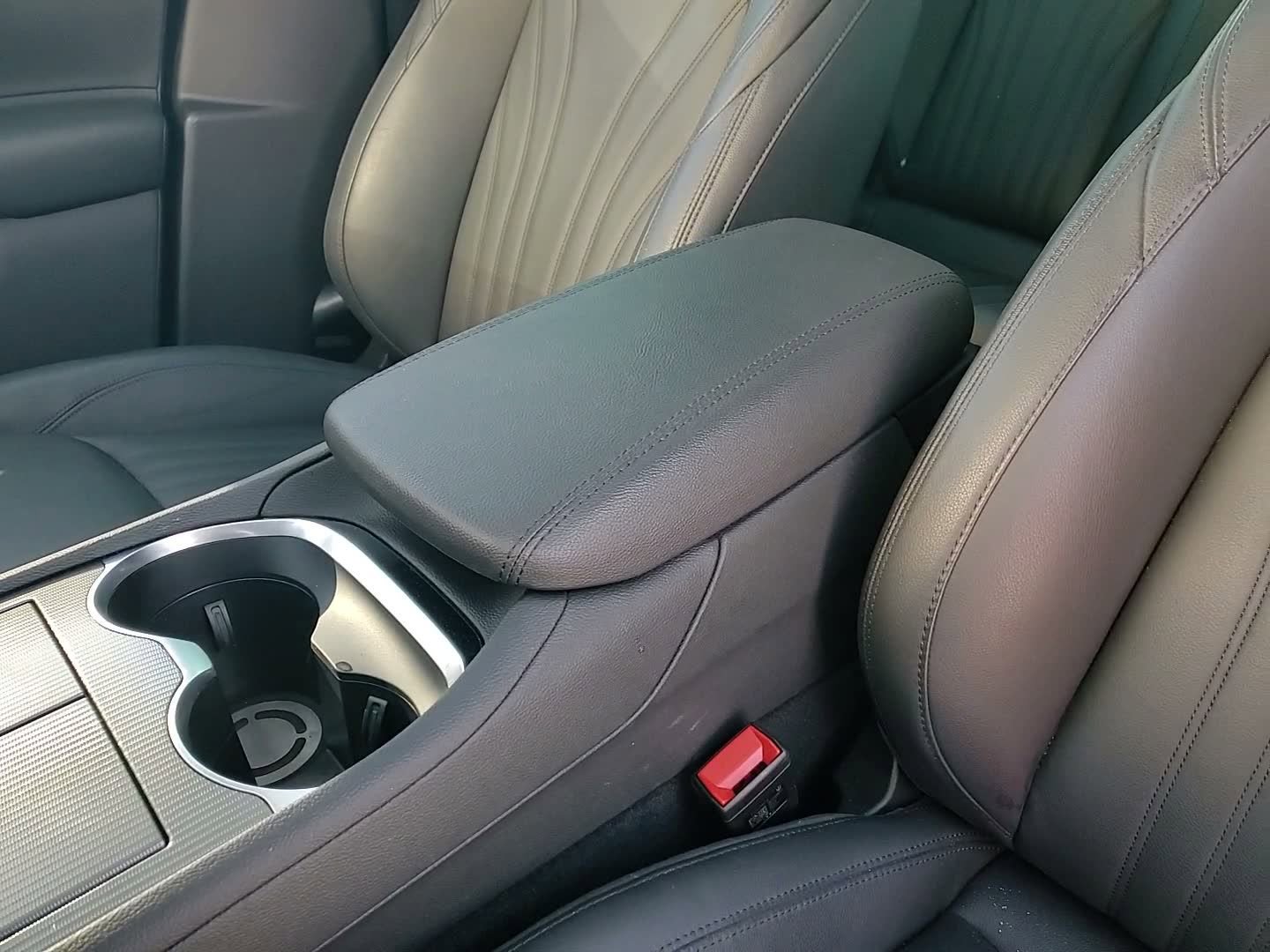 Certified 2024 Maserati Grecale GT image 29