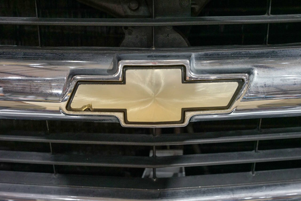 Used 1994 Chevrolet Silverado 1500 4x4 Extended Cab image 21