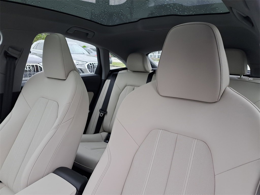 Used 2025 Audi A5 2.0T Premium Plus w/ Premium Plus image 17