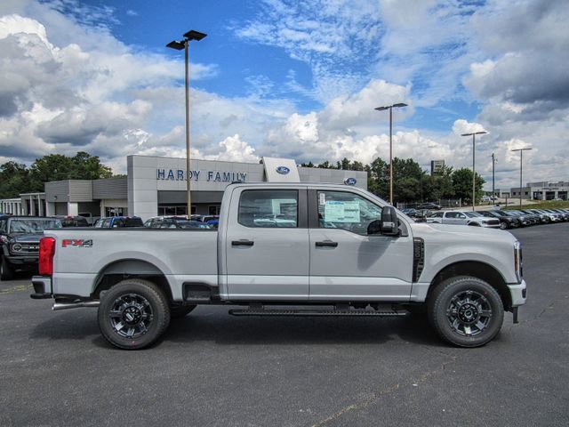 New 2026 Ford F250 XL image 2