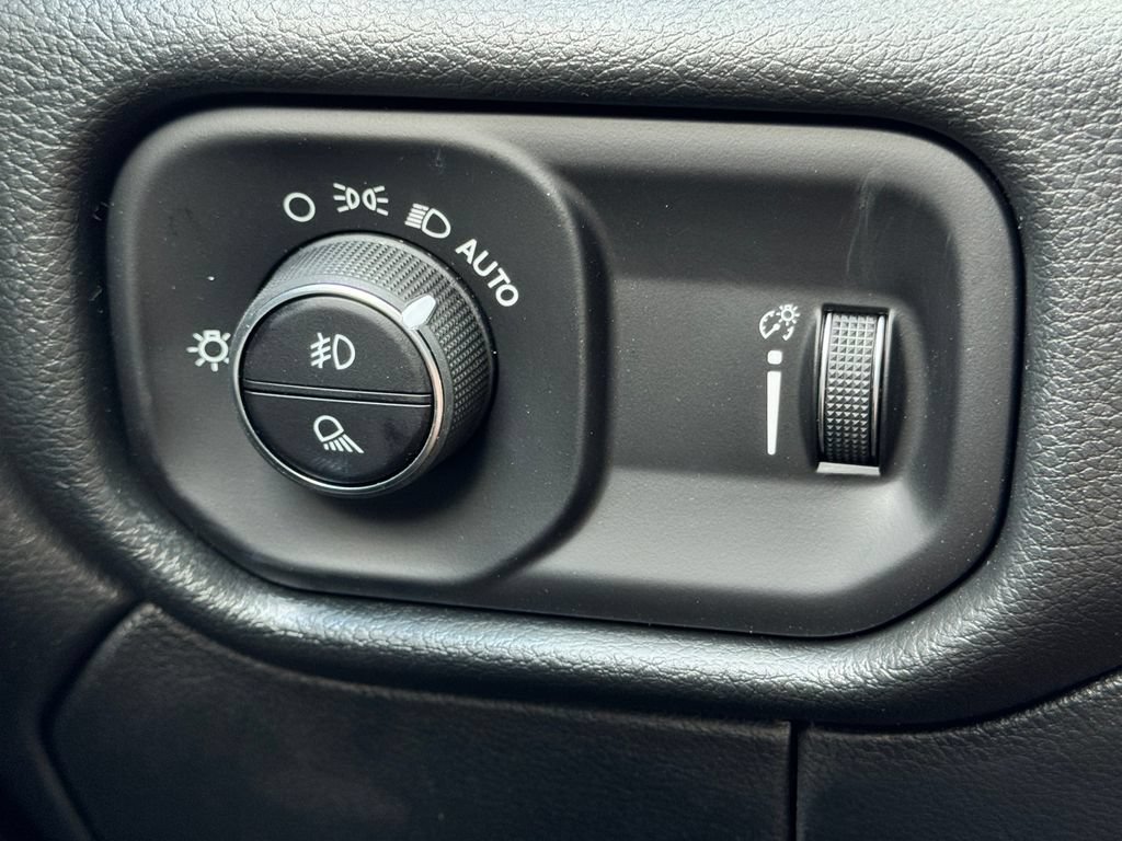 New 2026 RAM 3500 Tradesman AWD/4WD image 29