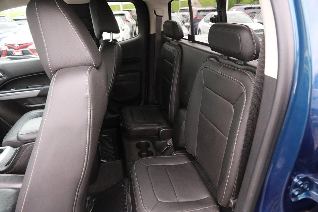 Used 2019 Chevrolet Colorado LT w/ Luxury Package, Chrome RWD image 9