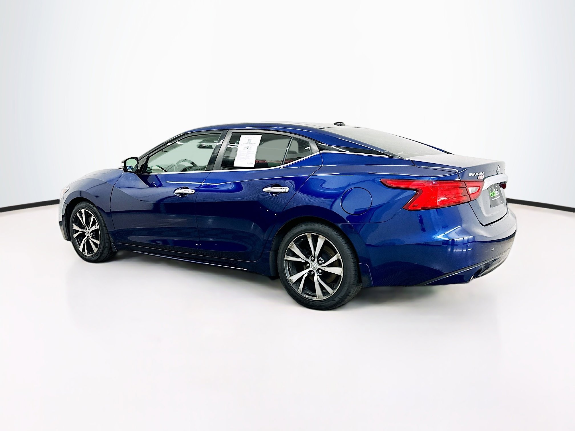 Used 2017 Nissan Maxima Platinum FWD image 5