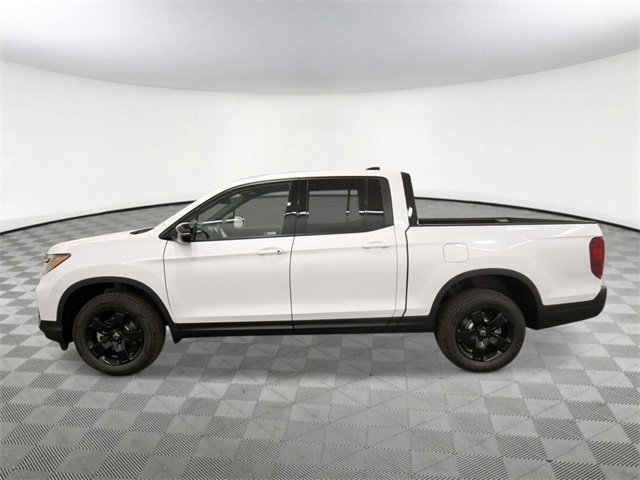 New 2026 Honda Ridgeline Black Edition image 2