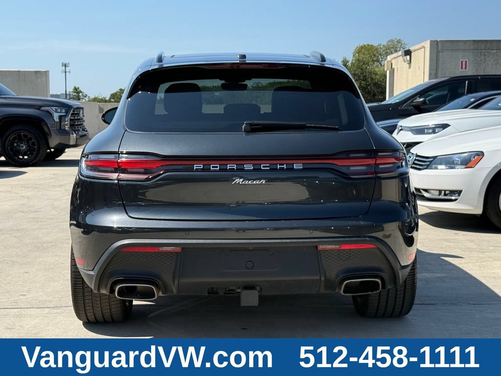 Used 2023 Porsche Macan AWD/4WD image 10
