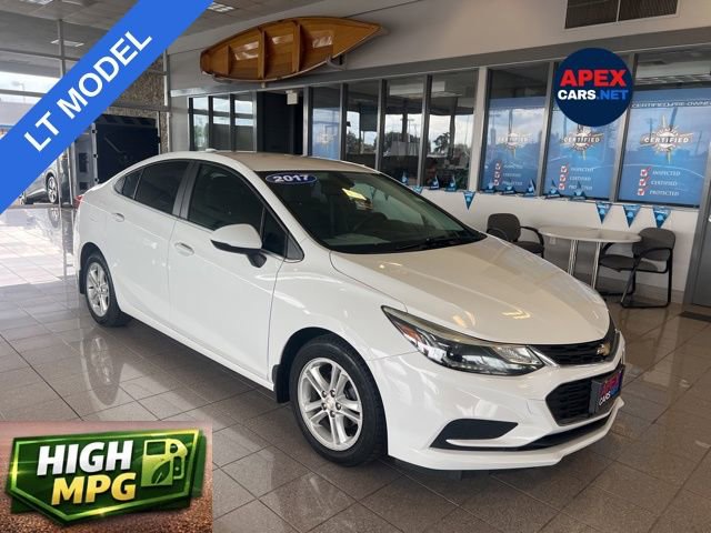 Used 2017 Chevrolet Cruze LT w/ Convenience Package image 1