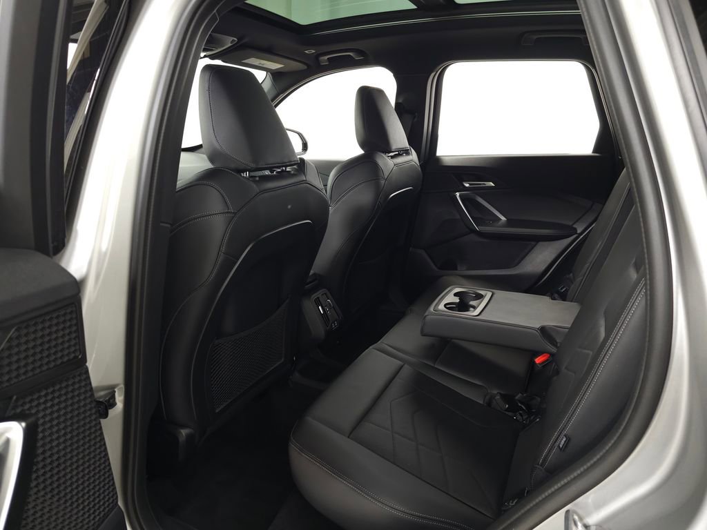 Used 2023 BMW X1 xDrive28i w/ M Sport Package AWD/4WD image 34