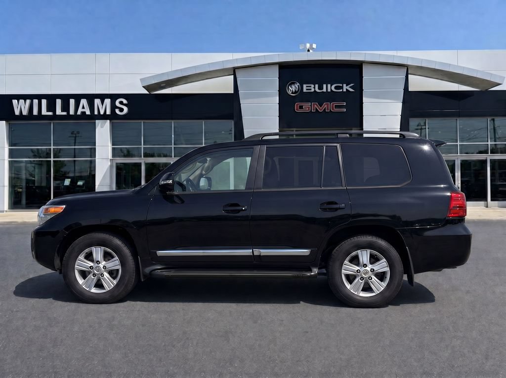 Used 2013 Toyota Land Cruiser AWD/4WD image 3