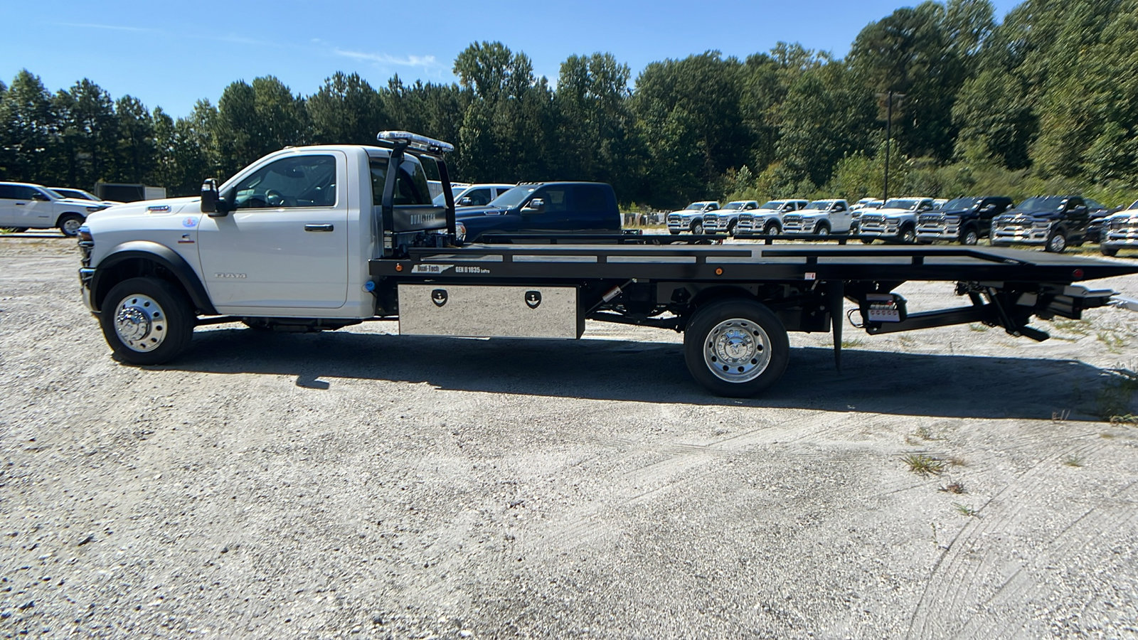 New 2025 RAM 5500 2WD Regular Cab image 11