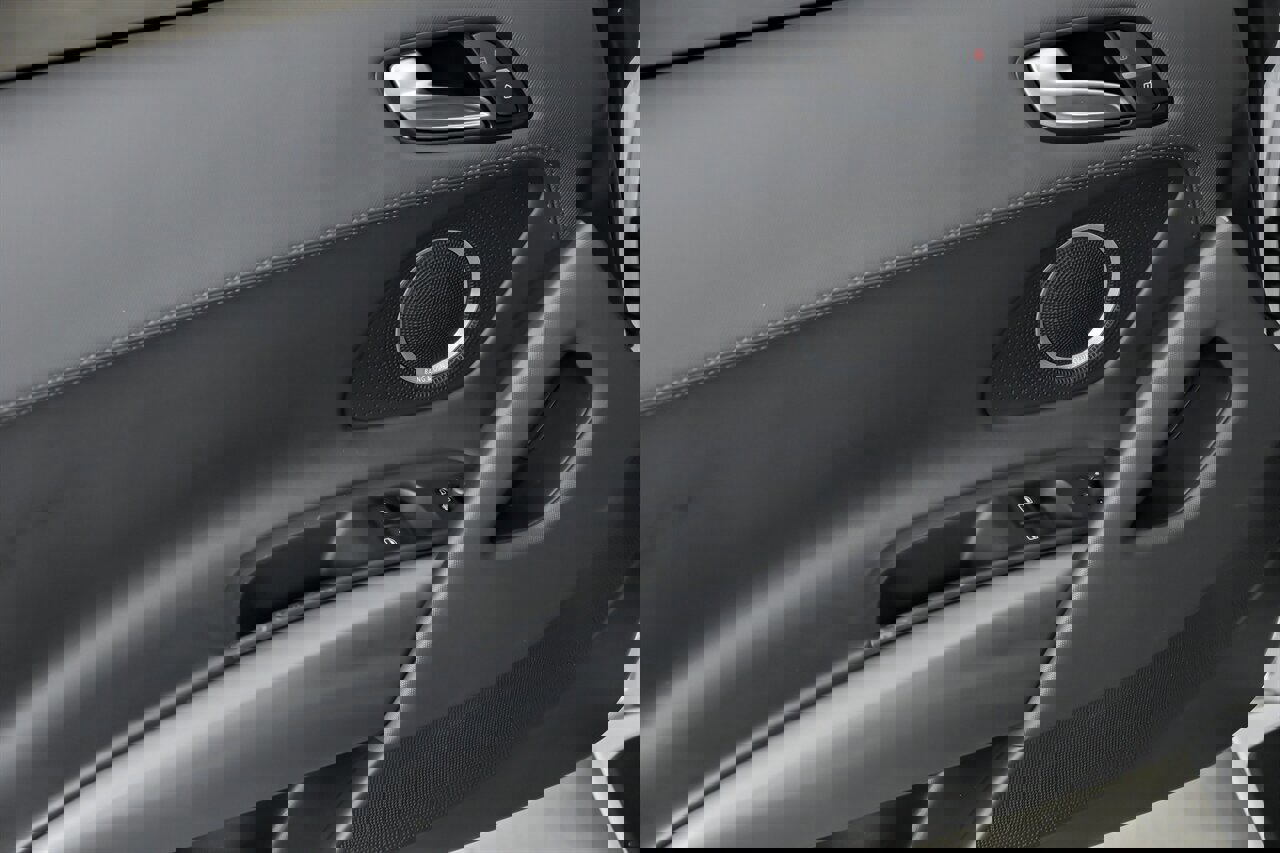 Used 2009 Audi R8 V8 image 19