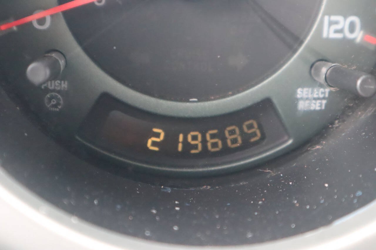 Used 2003 Honda Element EX image 29