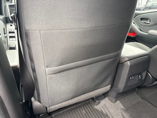 Used 2022 Nissan Frontier PRO-4X AWD/4WD image 19