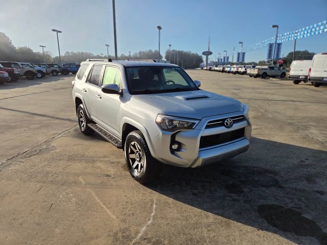 Used 2024 Toyota 4Runner TRD Off-Road image 9