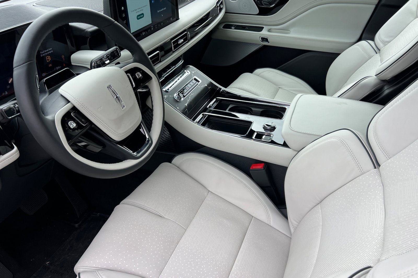New 2025 Lincoln Aviator Black Label image 8