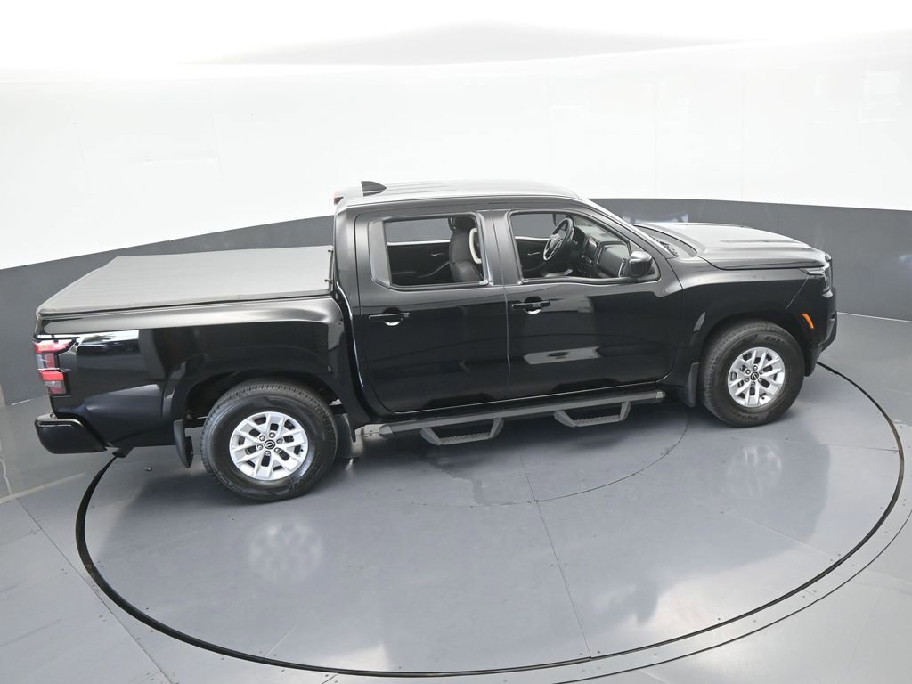 Used 2024 Nissan Frontier SV image 46